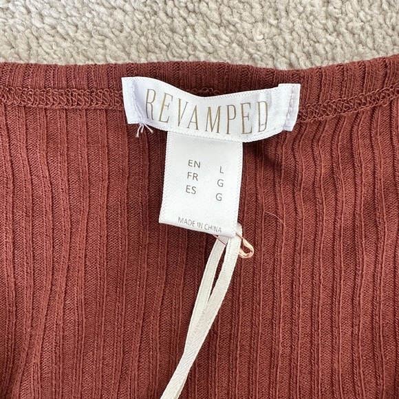 💥2/$20💥 Brand New Crop Wrap Top - Picture 4 of 6